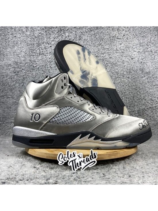 Air Jordan 5 Retro Wings Sz 17 Men = 18.5 Women Metallic Silver Black IO2038-001 main image 5